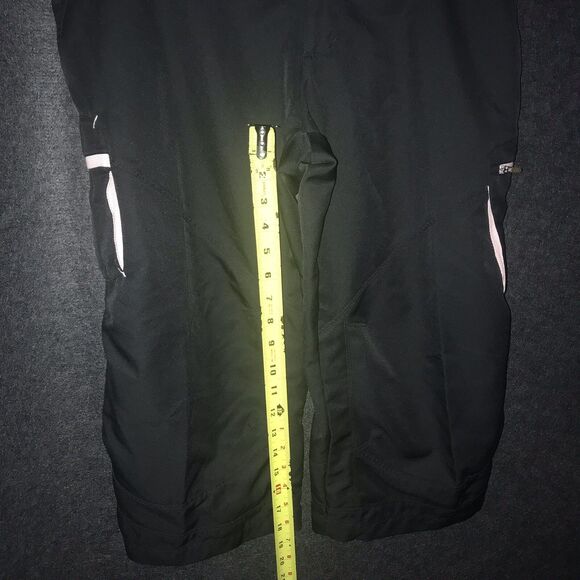 Nike Fit Dry Capri Crop Pants Large Utility Women’s Cargo Pockets Black Pink Zip - Picture 11 of 12